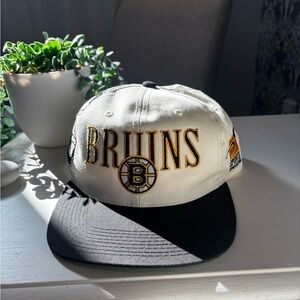 90s bruins laser SnapBack